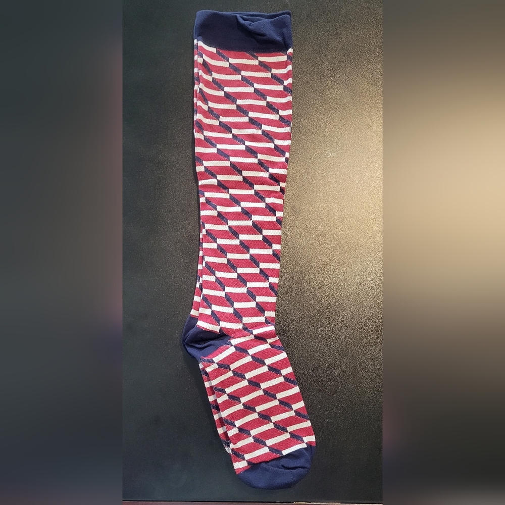 Graduated Compression Socks NEW/UNUSED - Picture 6 of 9